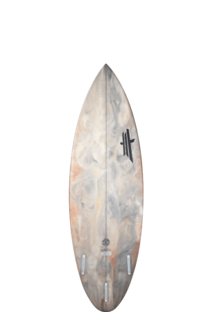 Shapers-Club- Une planche de surf sur fond blanc. -surfshop-surfboard