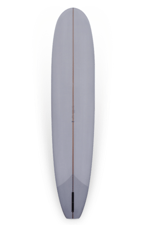 Shapers-Club- Une image d'une planche de surf Barrett Miller - The Personal 9'7 avec une longue queue.