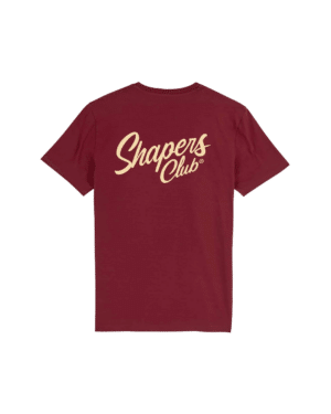 Shapers-Club- Un Tee-shirt bordeaux avec les mots